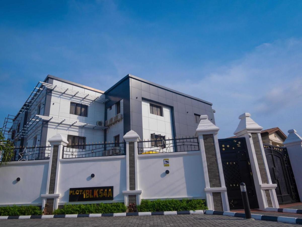 Pasadena Suites Lekki Buitenkant foto